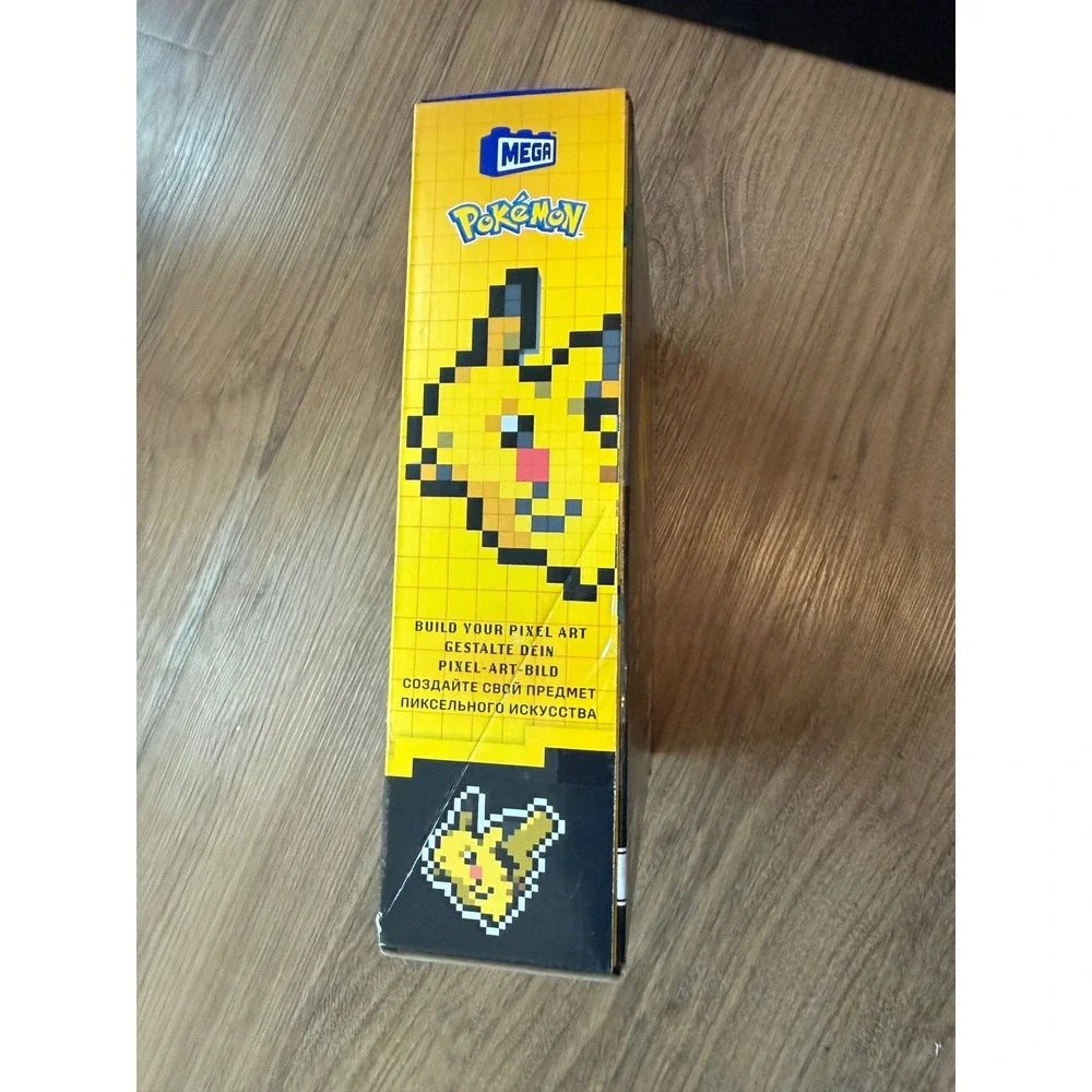 Mega Pokemon Pikachu Pixel Art Building Set 400 Pcs HTH74 Retro 8-Bit Figure